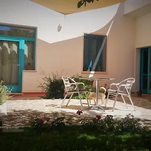 B&b-le Rondini Bed & Breakfast Monserrato