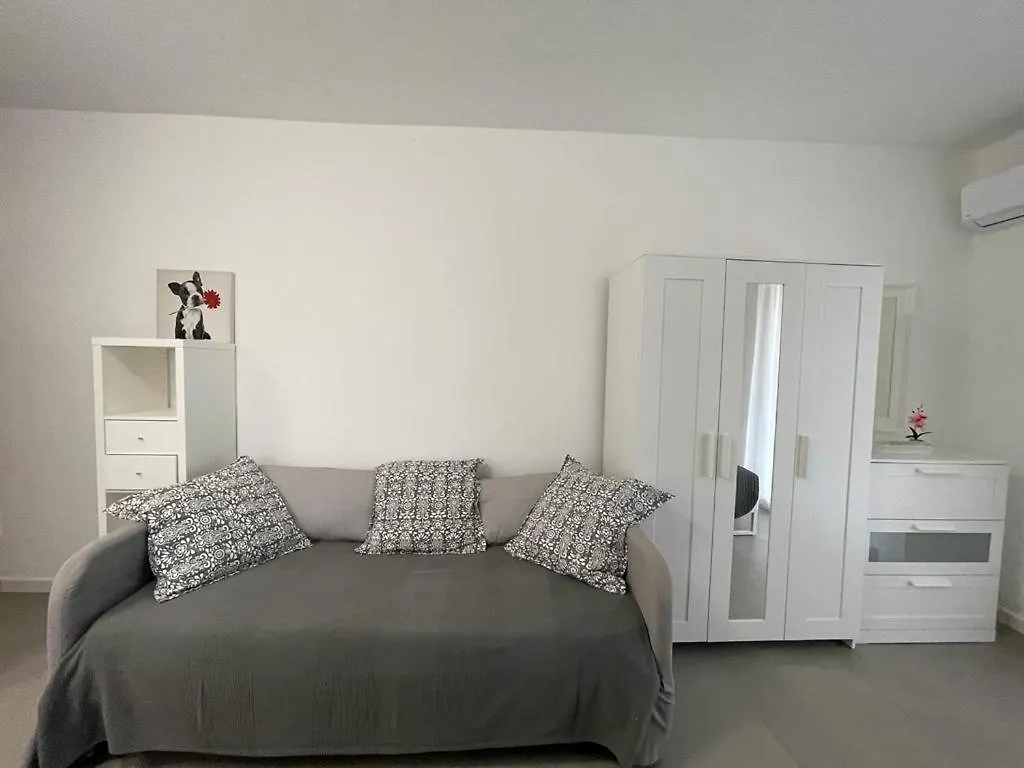 Apartamento Maricampo Monolocale Con Piscina E Parcheggio Marina di Campo