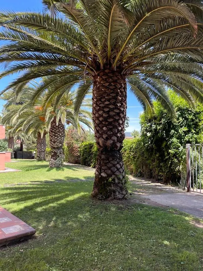 Apartamento Maricampo Monolocale Con Piscina E Parcheggio Marina di Campo